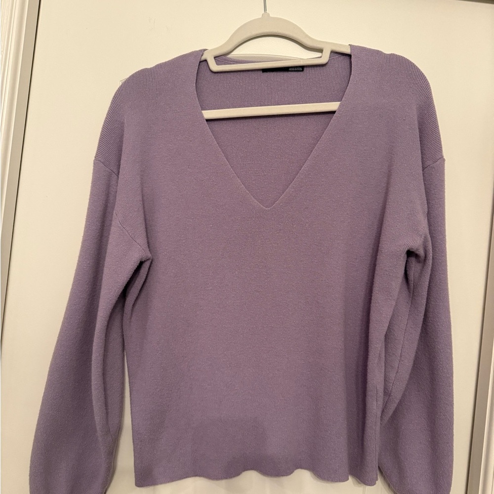 Black Tape Lavender V-Neck Sweater